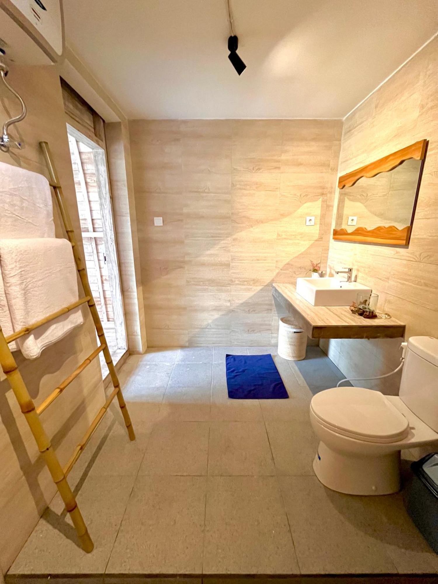Ila Gaia Bali Hotel Canggu  Luaran gambar